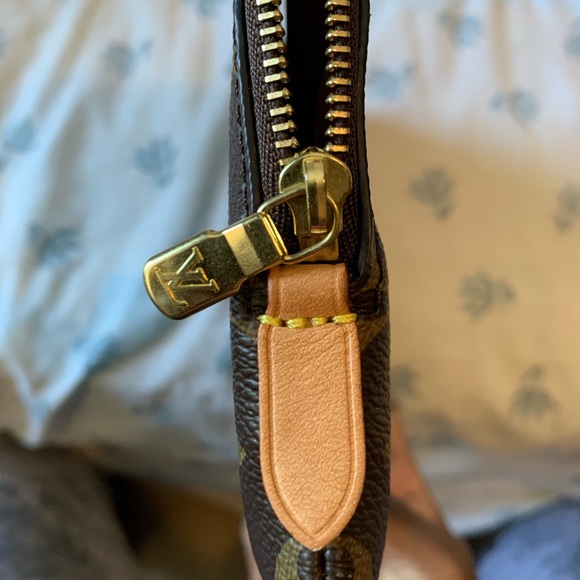 Louis Vuitton Etui Voyage PM - Picture 3 of 7